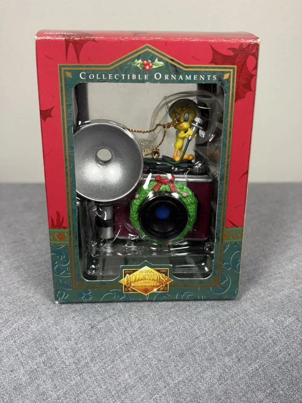 Matrix Looney Tunes Tweety Bird Camera Christmas Ornament 1997
